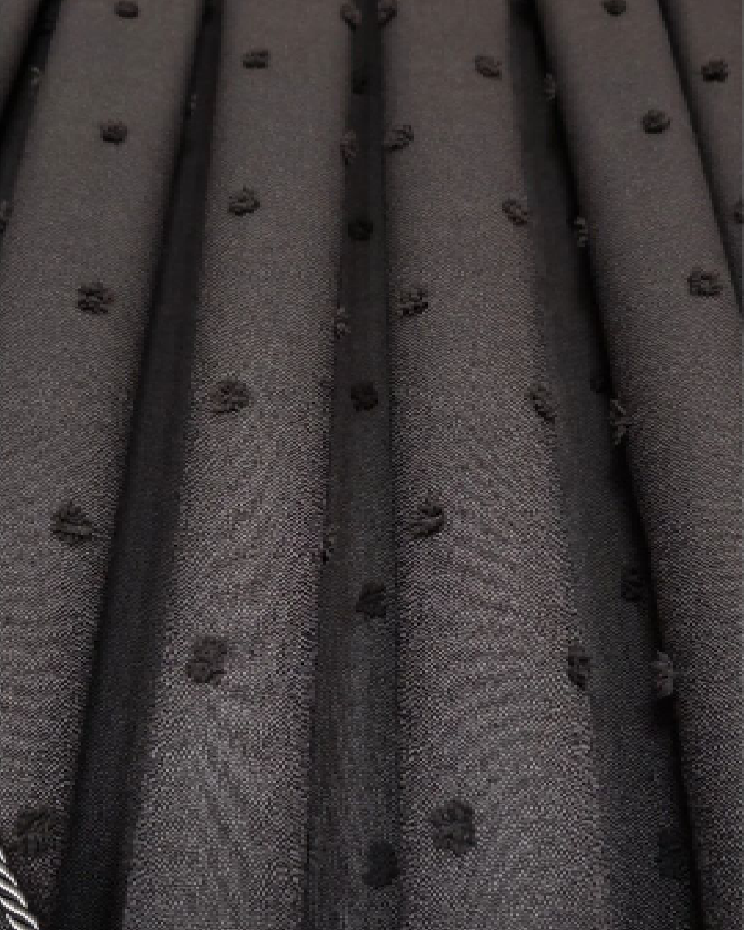 ponponlu antrasit pileli fon perde – dekoratif modern Şıklık ponponlu antrasit pileli fon perde – dekoratif modern Şıklık